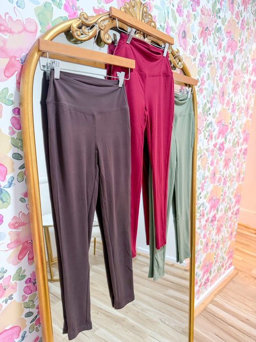 On The Go Legging - All Colors