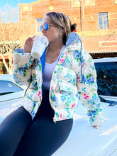 Load image into Gallery viewer, Freya Floral Puffer in Blue
