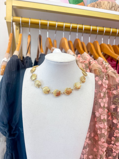 Shelly Necklace
