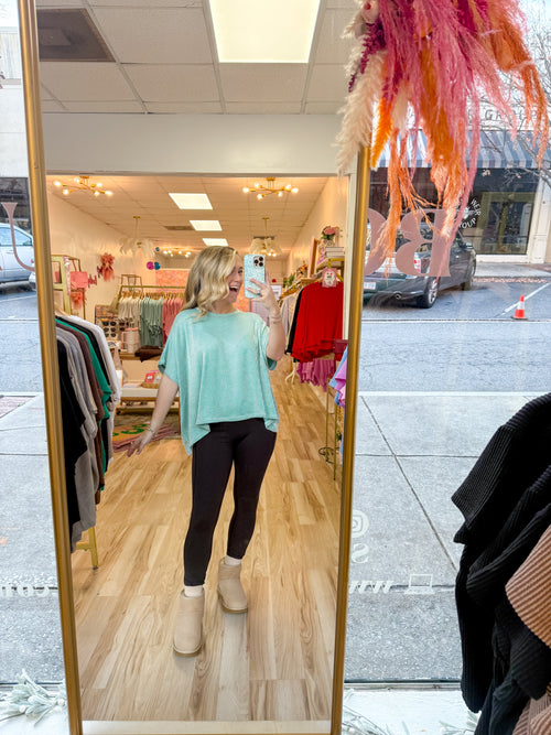 $18 Avery Doorbuster Top