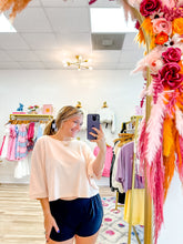 Load image into Gallery viewer, Comfort Top in Pink
